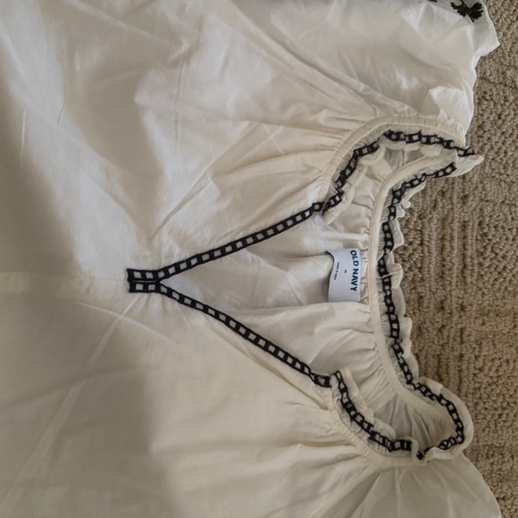 White Dress with Black Floral Embroidery - Picture 7 of 9